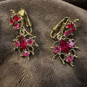 Vintage Pink Rhinestone Clip On Earrings
